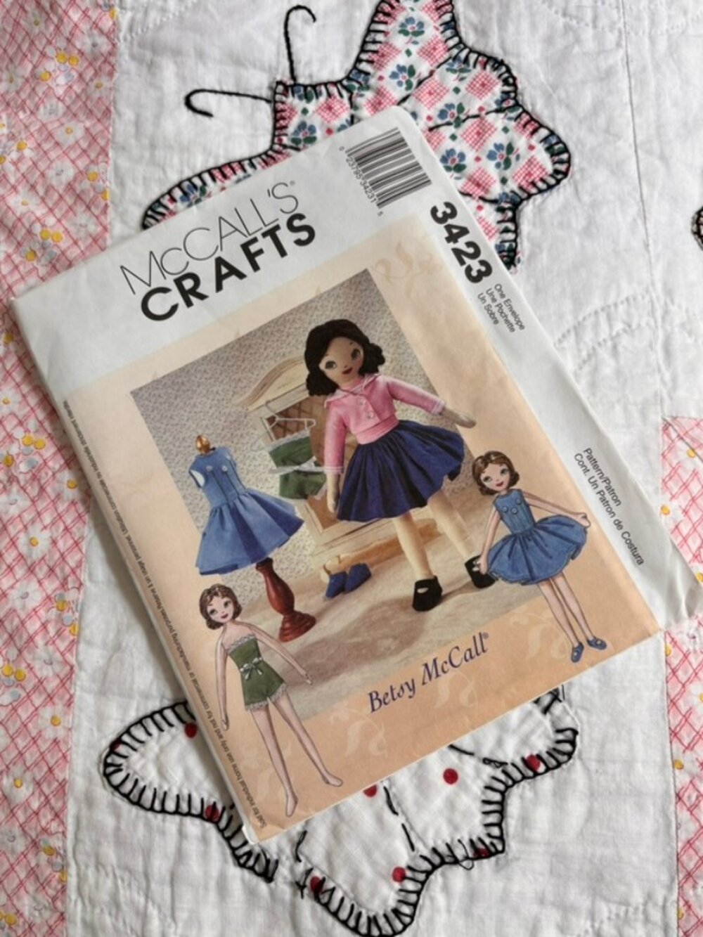 McCall's Crafts pattern #3423 retro-style Betsy McCall rag doll Uncut